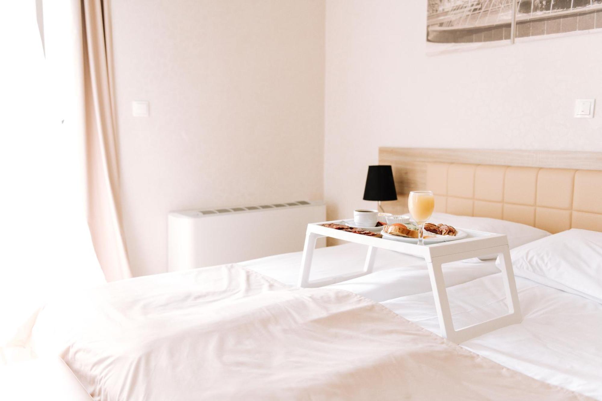 Hotel Kurija Jankovic Lukac Ngoại thất bức ảnh