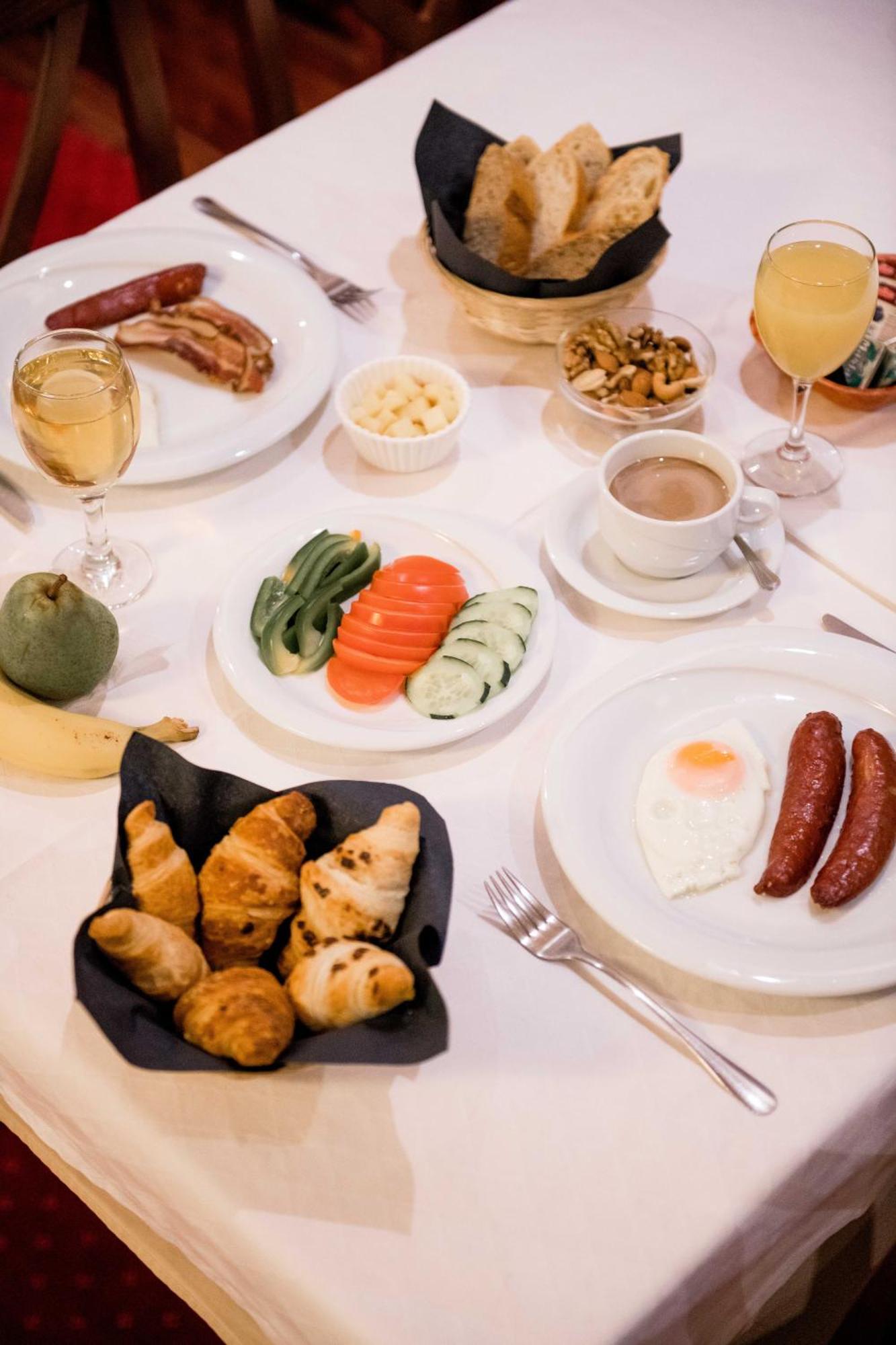 Hotel Kurija Jankovic Lukac Ngoại thất bức ảnh